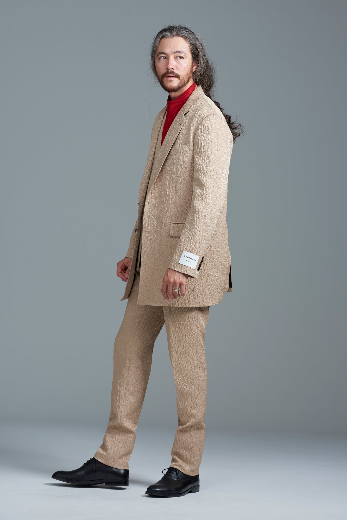 <span>Relax Line Suit</span><br>tex No. 16605 / HM / スリーピース