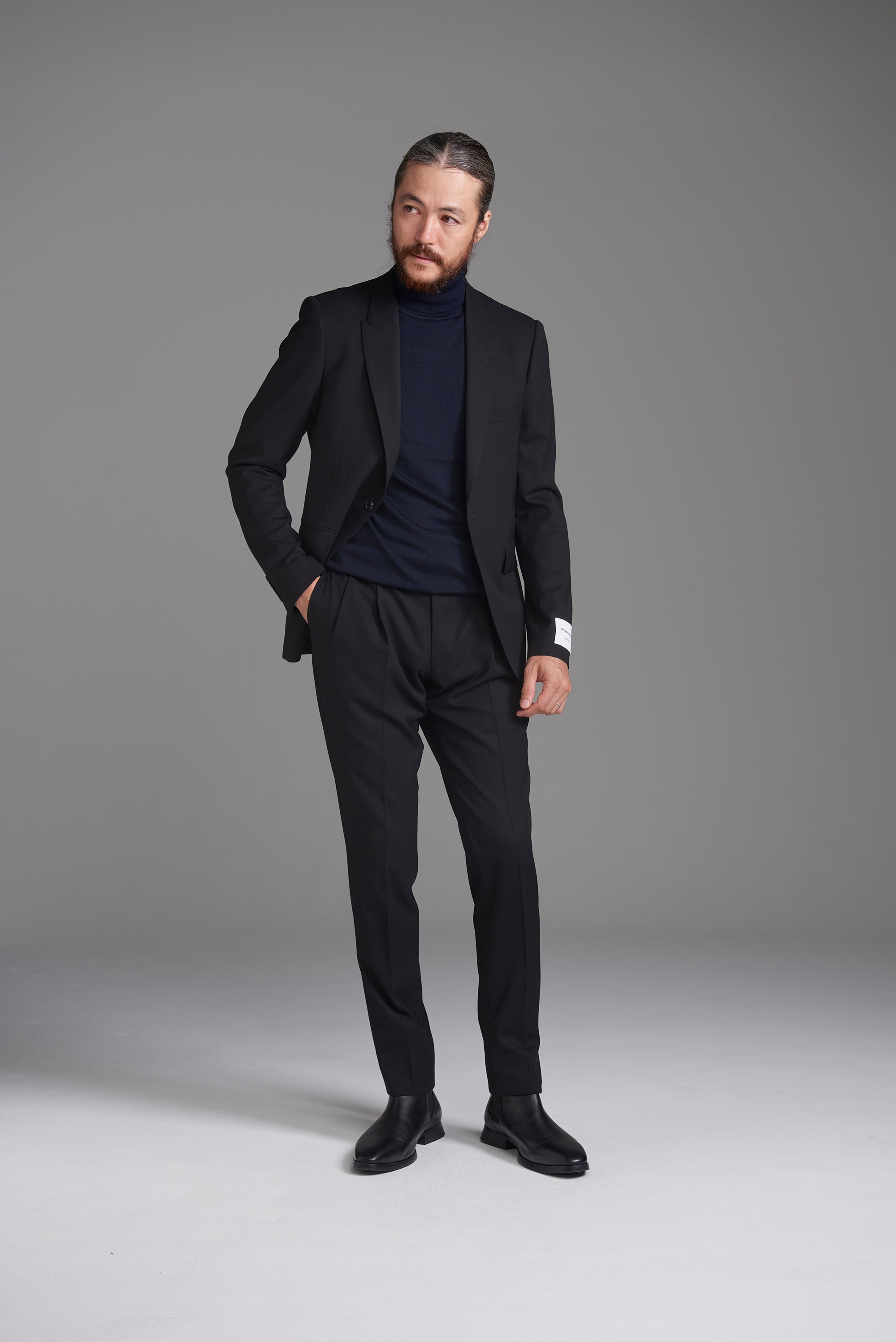 15607Kスーツ｜Slim Line Suit