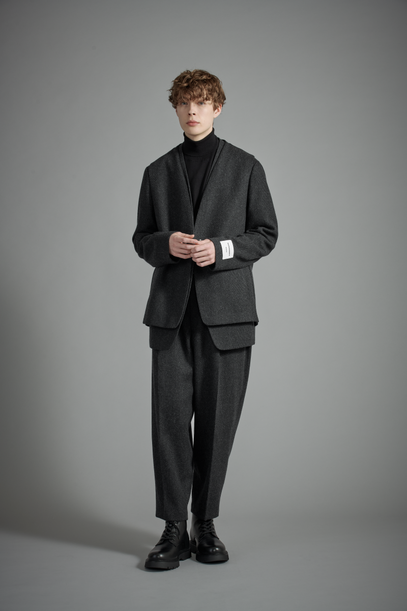 <span>Relax Line Suit</span><br>tex No. 19606 / FD /スリーピース