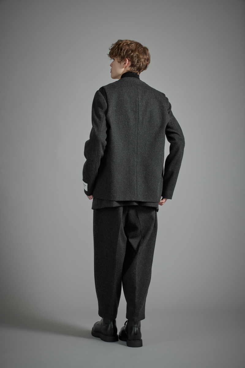 <span>Relax Line Suit</span><br>tex No. 19606 / FD /スリーピース