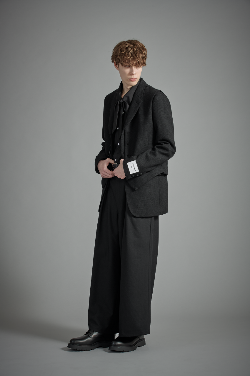 <span>Slim Line </span><br>tex No. 19612 / K / アンサンブルセットアップ