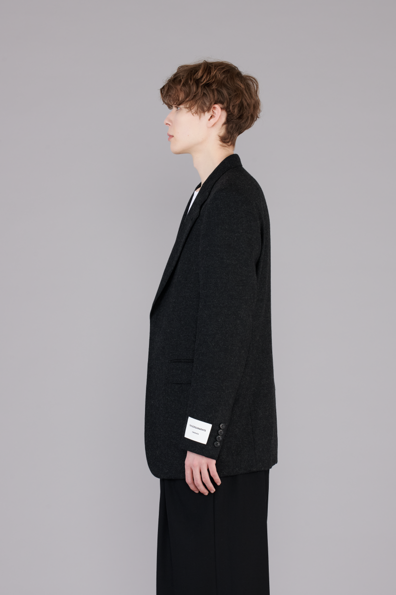 比翼ワイドラペルジャケット<br><span>Slim Line Jacket</span>