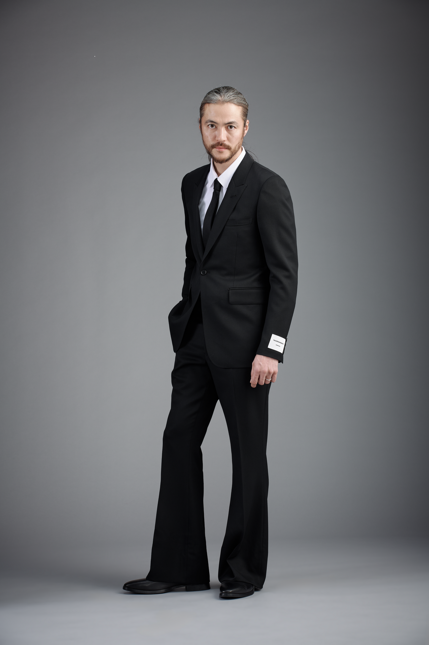 <span>Slim Line Suit</span><br>tex No. 18602 / K / セットアップ
