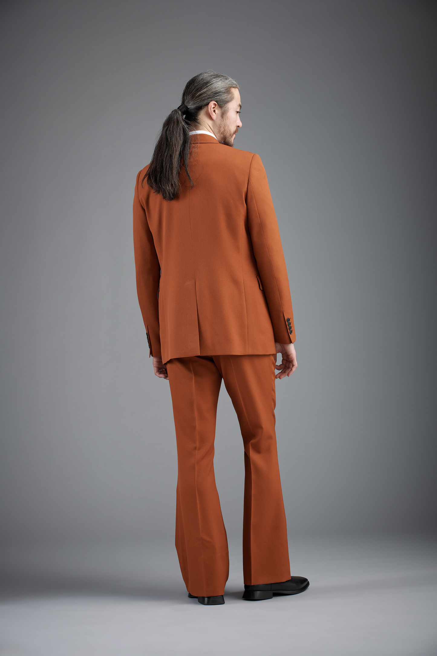 <span>Slim Line Suit</span><br>tex No. 18605 / RM / セットアップ