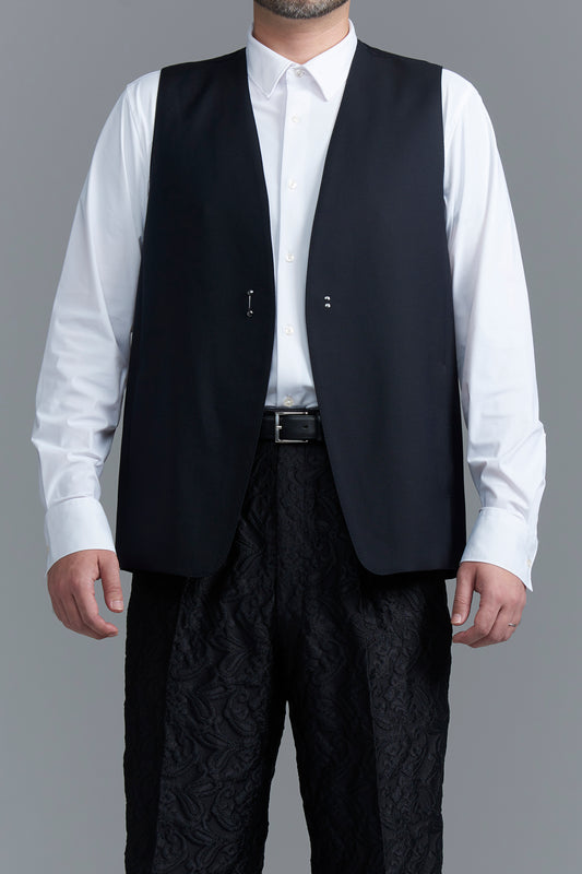 ノーカラーロングベスト<br><span>Relax Line</span>