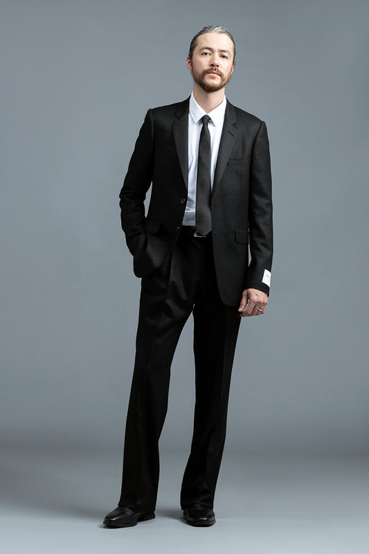 <span>Slim Line Suit</span><br>tex No. 76606 / K / セットアップ