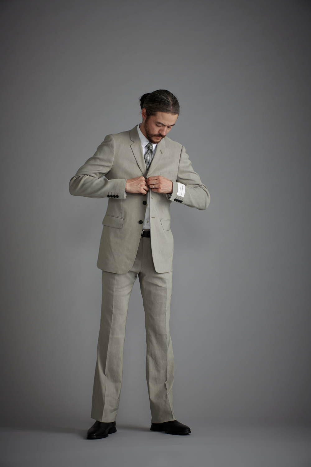 <span>Slim Line Suit</span><br>tex No. 78602 / HM / セットアップ