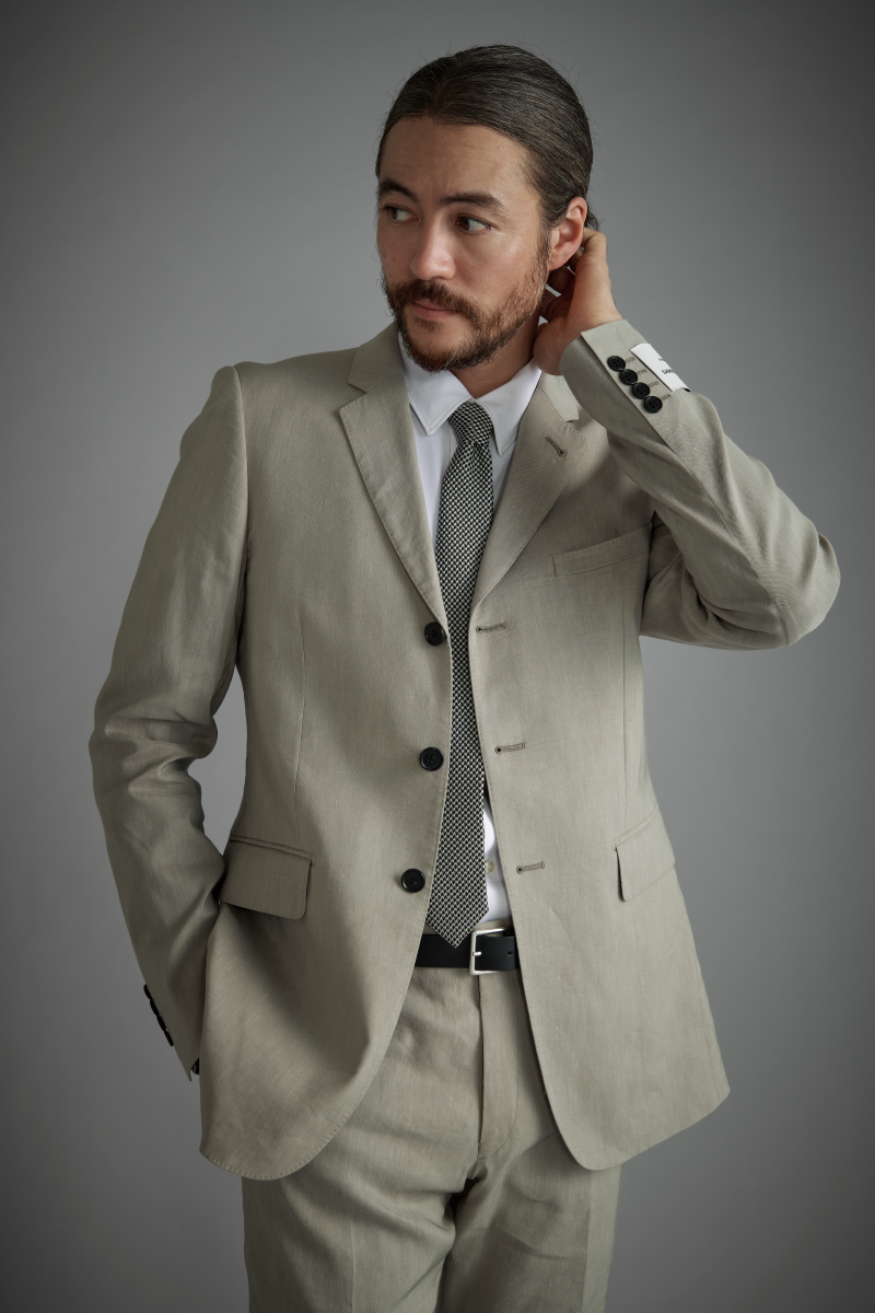 <span>Slim Line Suit</span><br>tex No. 78602 / HM / セットアップ