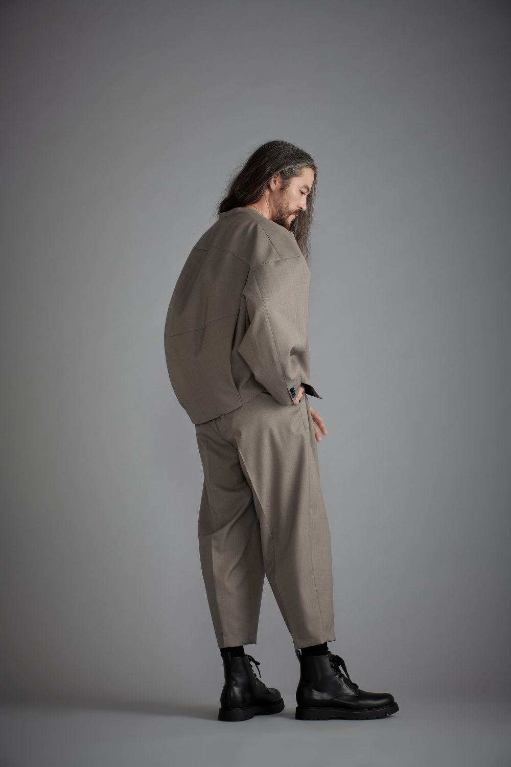 <span>Relax Line Suit</span><br>tex No. 78610 / HM / セットアップ