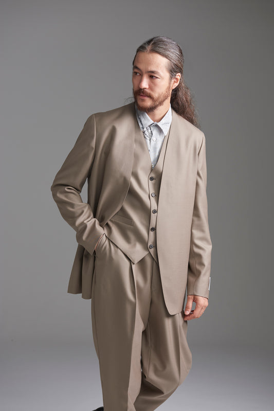 <span>Relax Line 3 pieces</span><br>tex No. 15606 / HM / スリーピース<br>(LEON掲載)