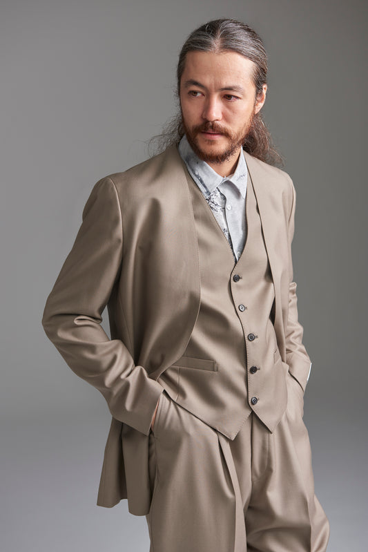 <span>Relax Line 3 pieces</span><br>tex No. 15606 / HM / スリーピース<br>(LEON掲載)