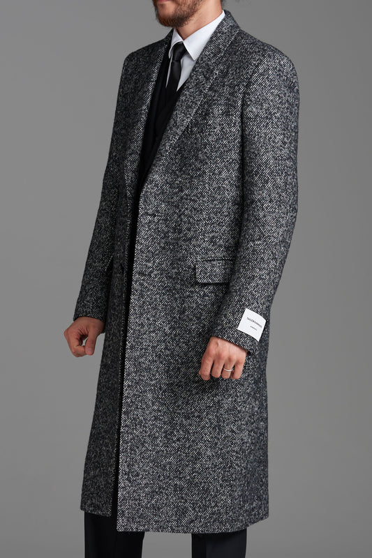 2ボタンチェスターコート<br><span>Slim line Coat</span>